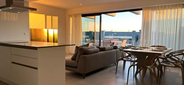 Долгосрочная аренда апартаментов на среднем этаже в Estepona 3