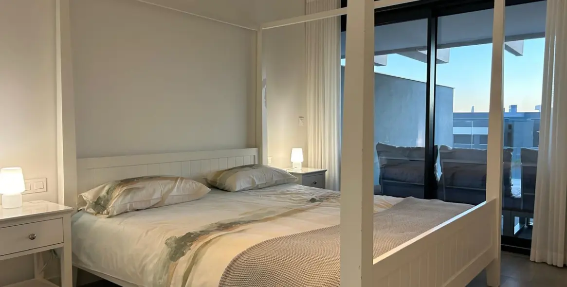 Long-term rent of middle floor apartment in Estepona 13