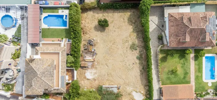 Продажа  жилого участка в Mijas 2