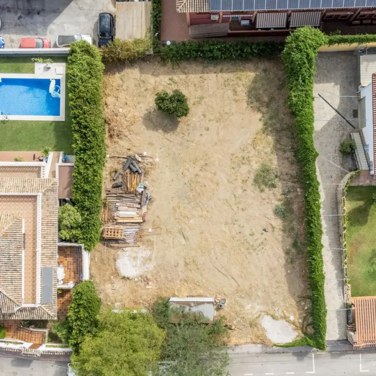 Продажа  жилого участка в Mijas