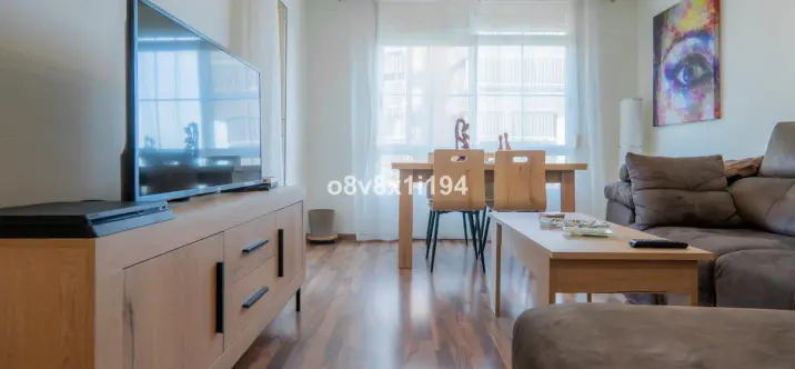 Sale of middle floor apartment in Málaga 1