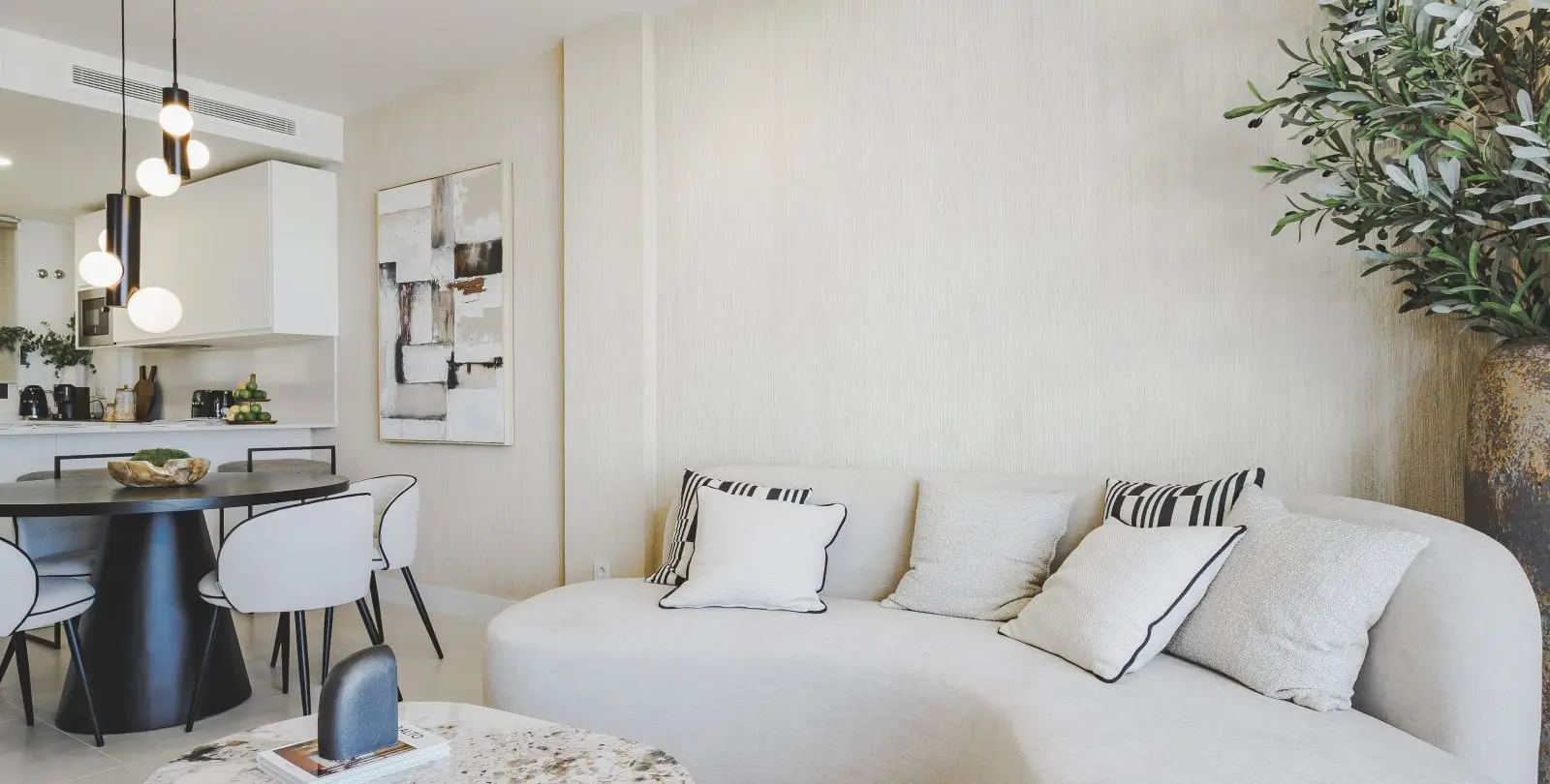 Sale of ground floor apartment in Fuengirola 38