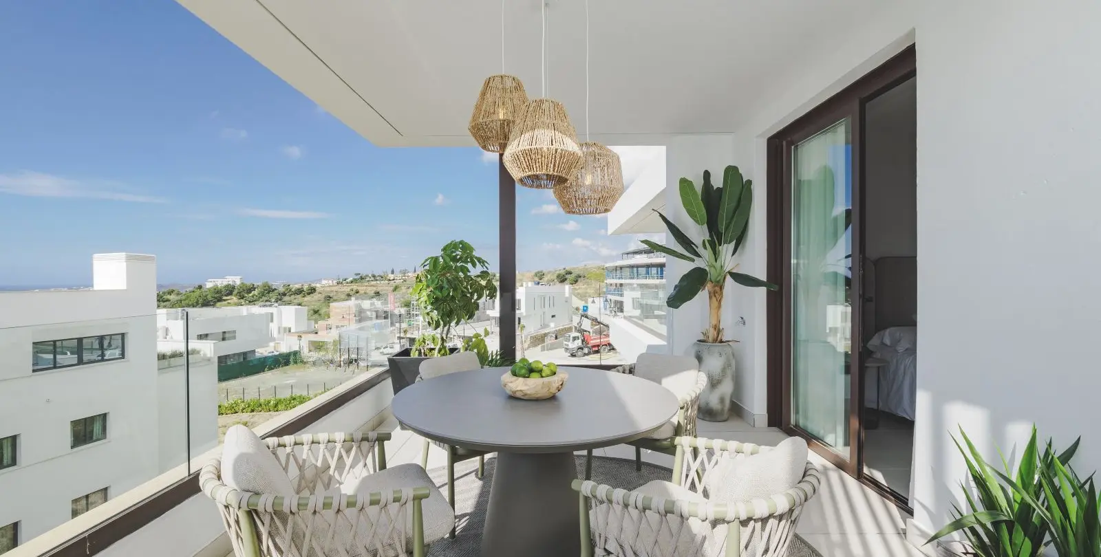 Sale of ground floor apartment in Fuengirola 46