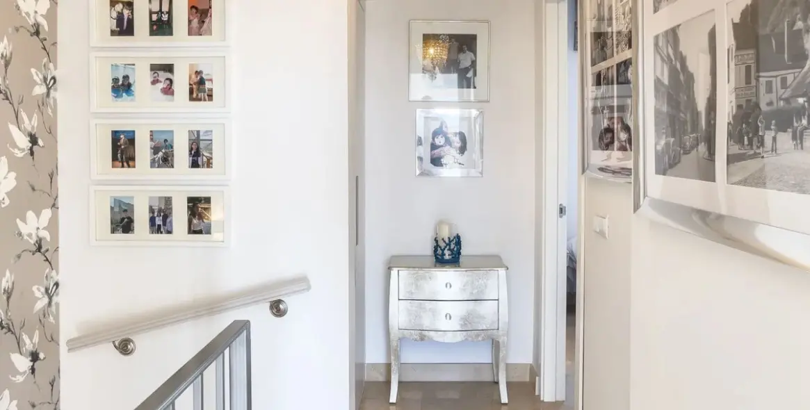 Sale of townhouse in El Paraiso 31