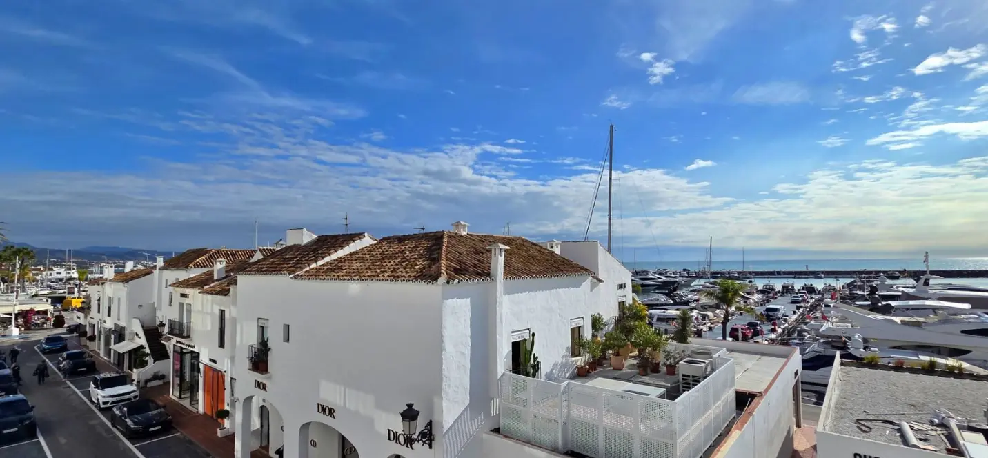 Sale of studio in Puerto Banús 1
