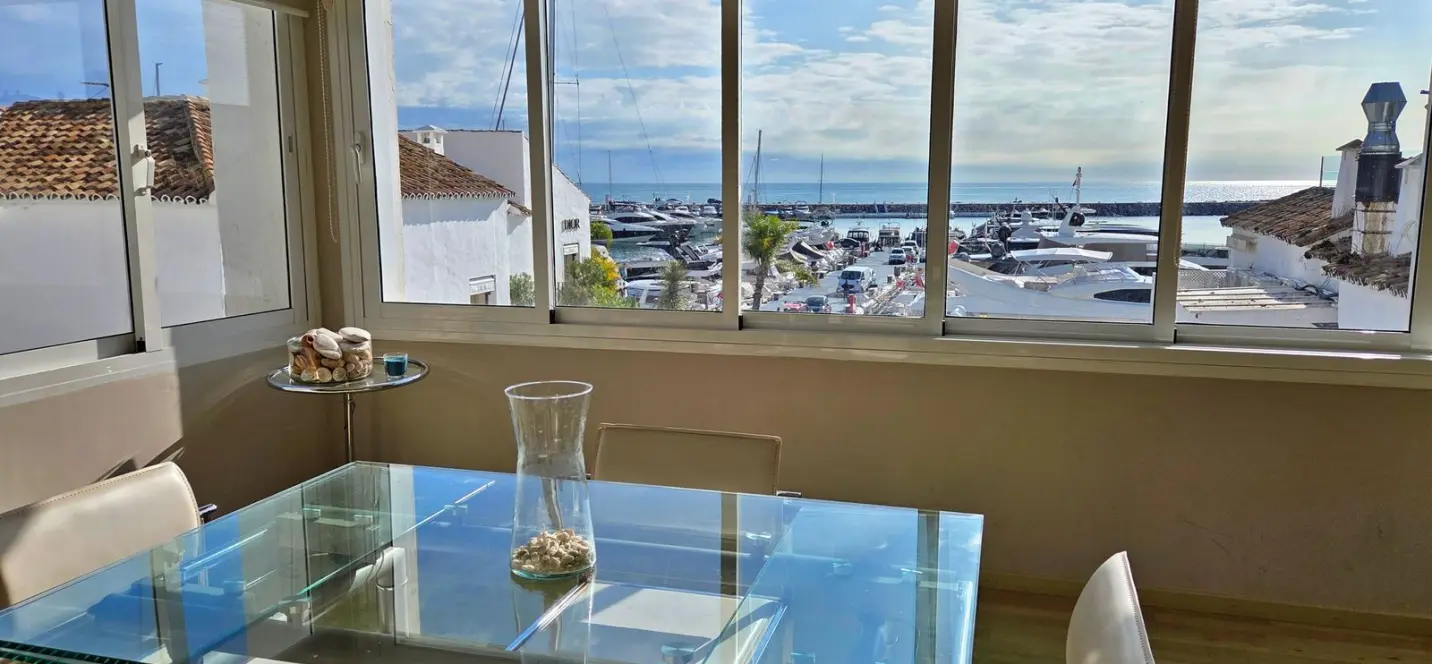 Sale of studio in Puerto Banús 2
