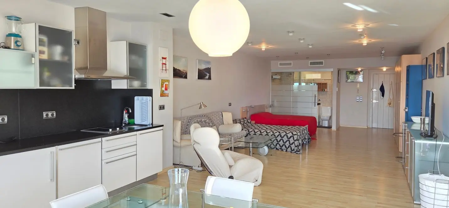 Sale of studio in Puerto Banús 3