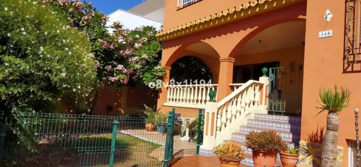 Продажа  отдельно стоящей виллы в Rincón de la Victoria 2