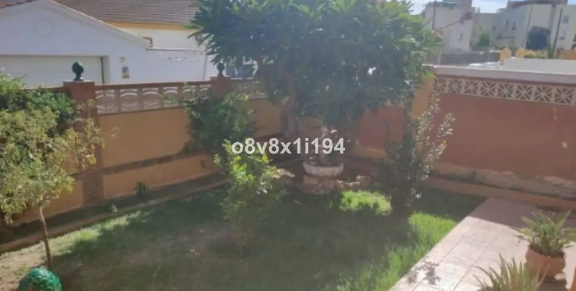 Venta de villa independiente en Rincón de la Victoria 9