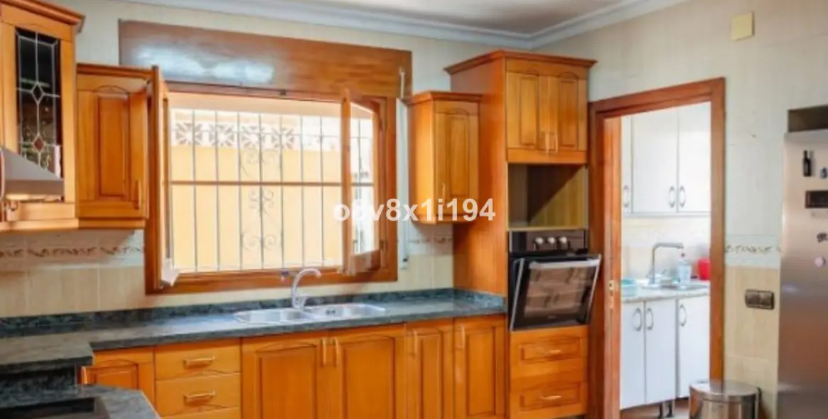 Venta de villa independiente en Rincón de la Victoria 12