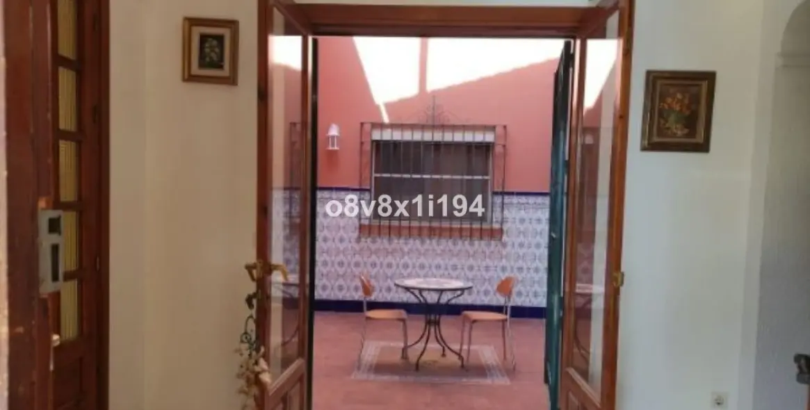 Venta de villa independiente en Rincón de la Victoria 13