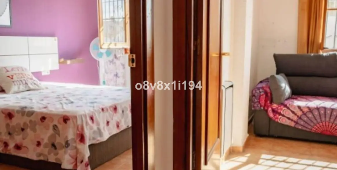 Venta de villa independiente en Rincón de la Victoria 16