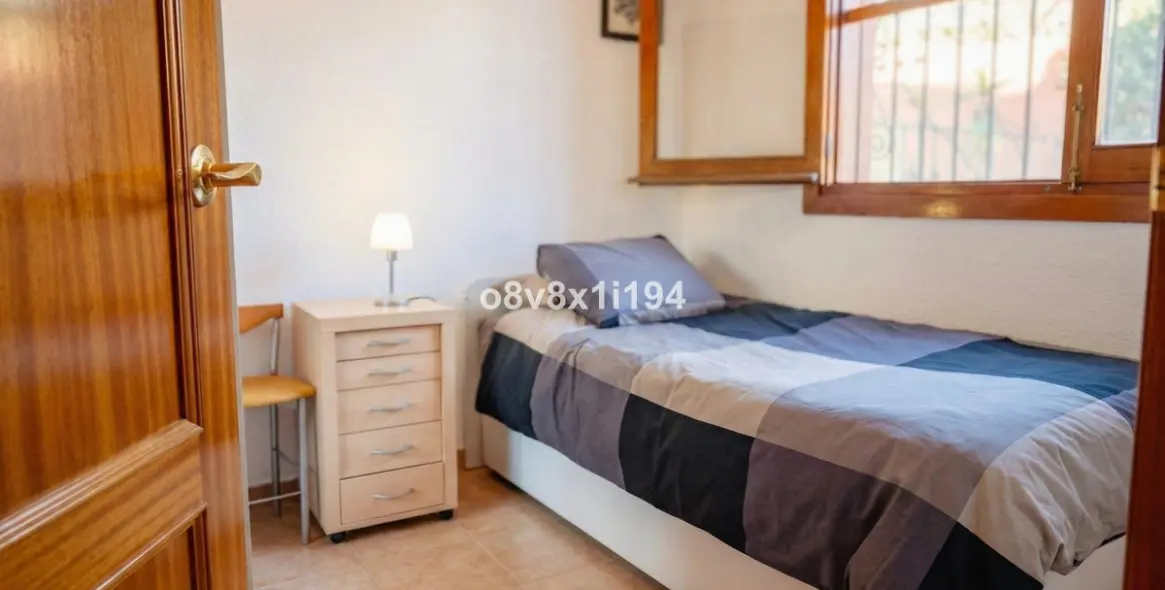 Продажа  отдельно стоящей виллы в Rincón de la Victoria 16