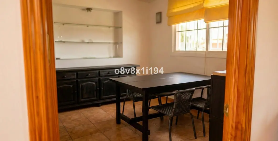 Продажа  отдельно стоящей виллы в Rincón de la Victoria 18