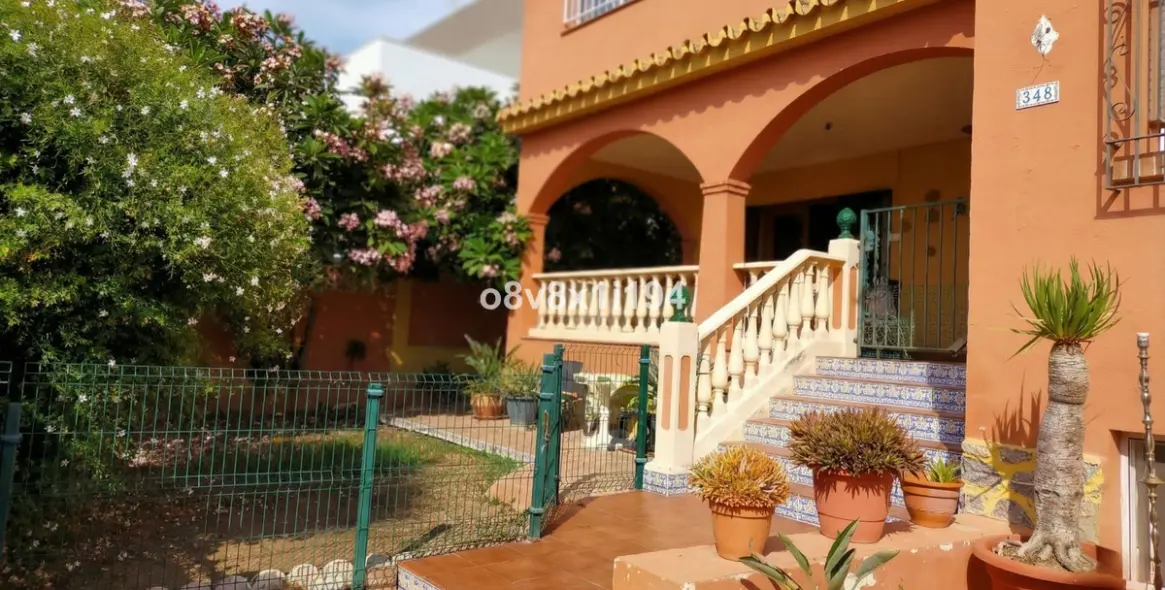 Продажа  отдельно стоящей виллы в Rincón de la Victoria 22