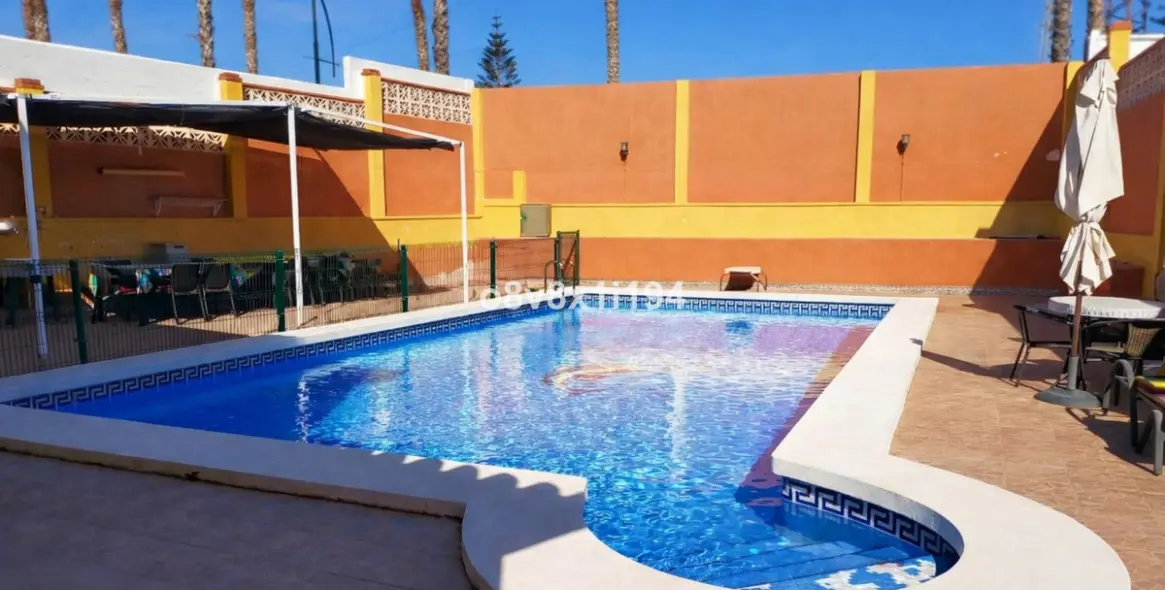 Продажа  отдельно стоящей виллы в Rincón de la Victoria 29