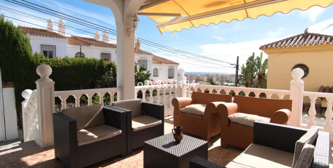 Sale of detached villa in Rincón de la Victoria 4