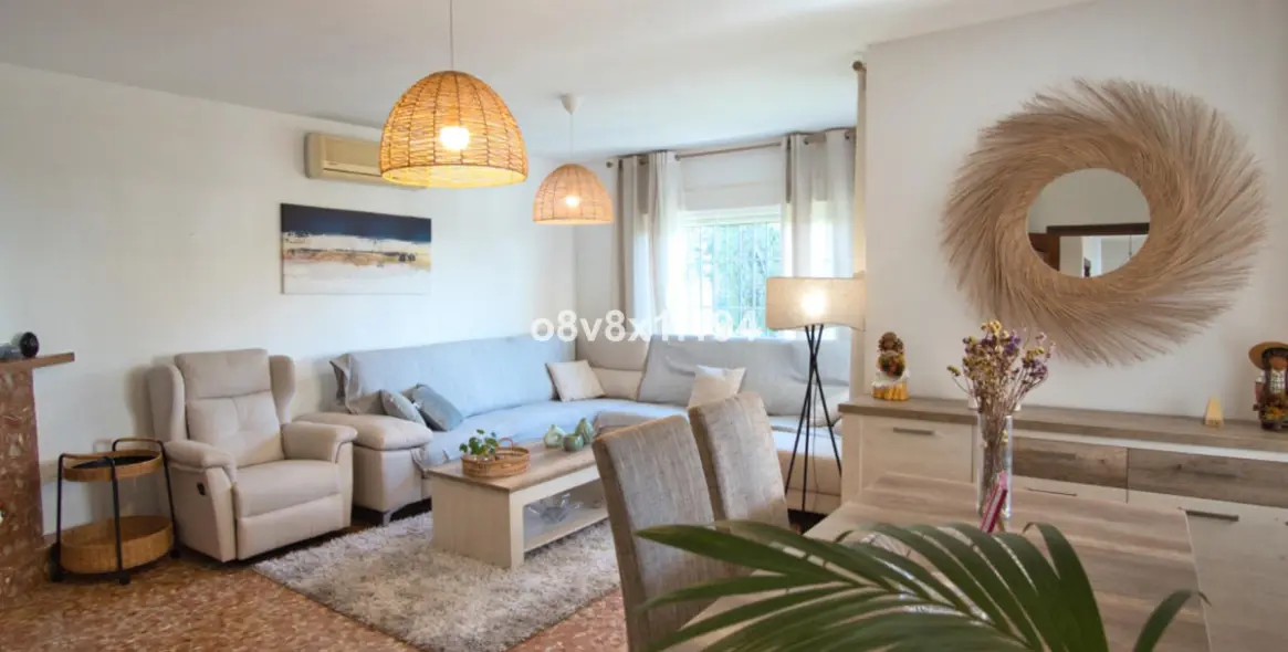 Sale of detached villa in Rincón de la Victoria 10