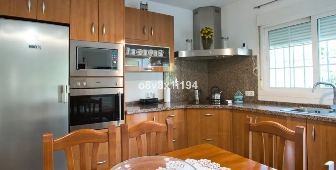 Sale of detached villa in Rincón de la Victoria 14