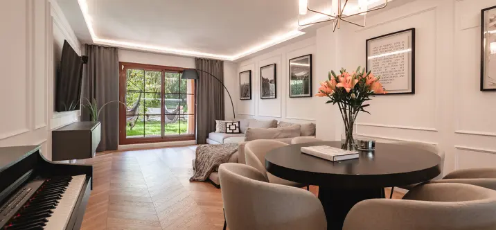 Продажа апартаментов на первом этаже в Benahavís 0