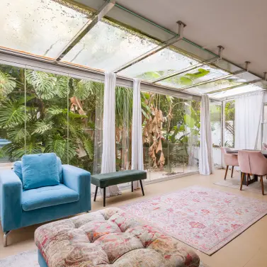 Sale of middle floor apartment in The Golden Mile