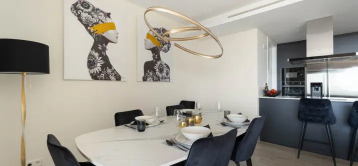 Продажа апартаментов на среднем этаже в Benahavís 3