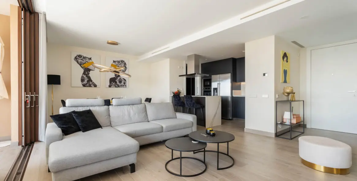 Продажа апартаментов на среднем этаже в Benahavís 8