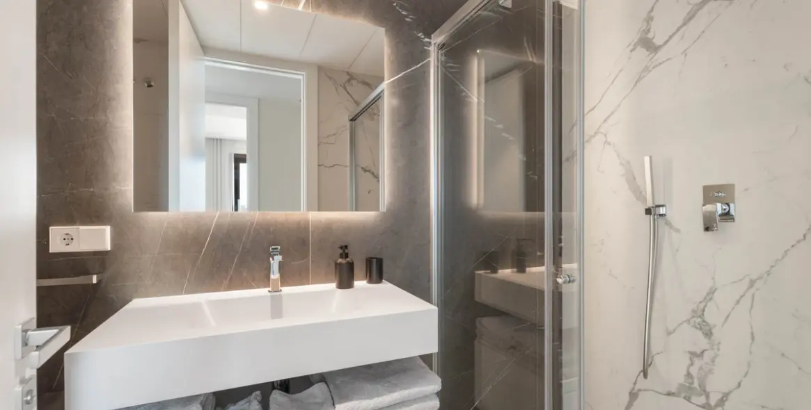 Продажа апартаментов на среднем этаже в Benahavís 18