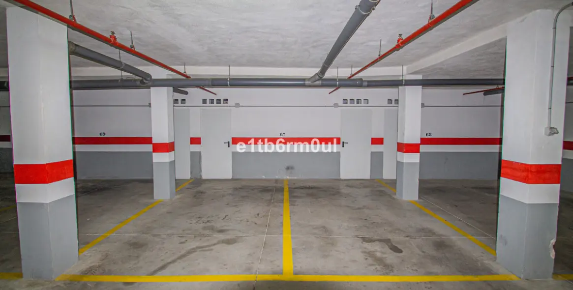 Venta de apartamento en planta baja en Nueva Andalucía 25