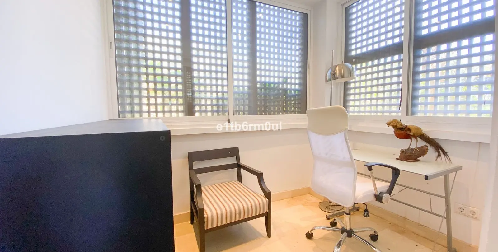 Sale of ground floor apartment in Nueva Andalucía 13