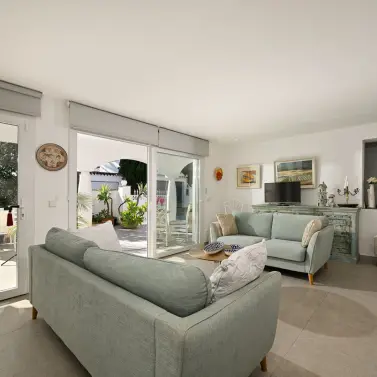 Sale of detached villa in Marbesa