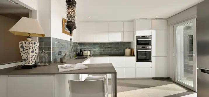 Sale of detached villa in Marbesa 4