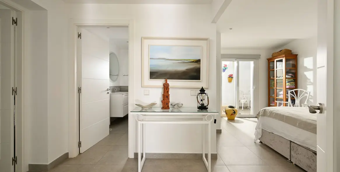 Sale of detached villa in Marbesa 14