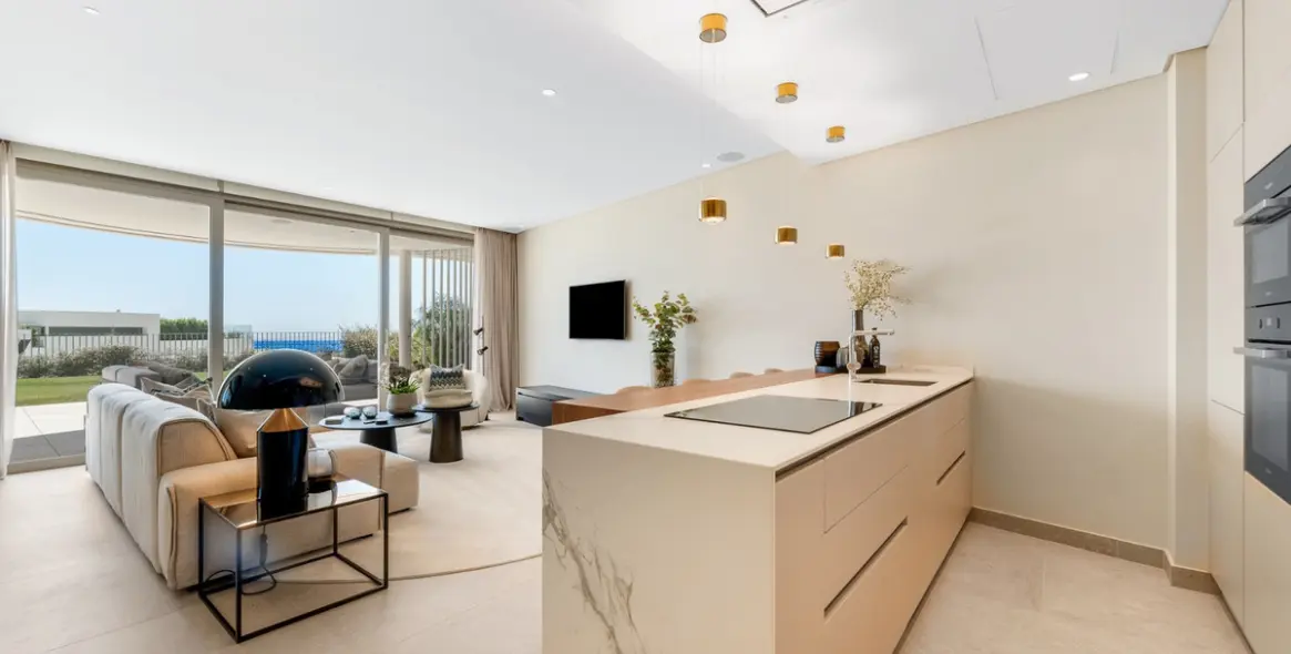 Short-term rent of ground floor apartment in Benahavís 2