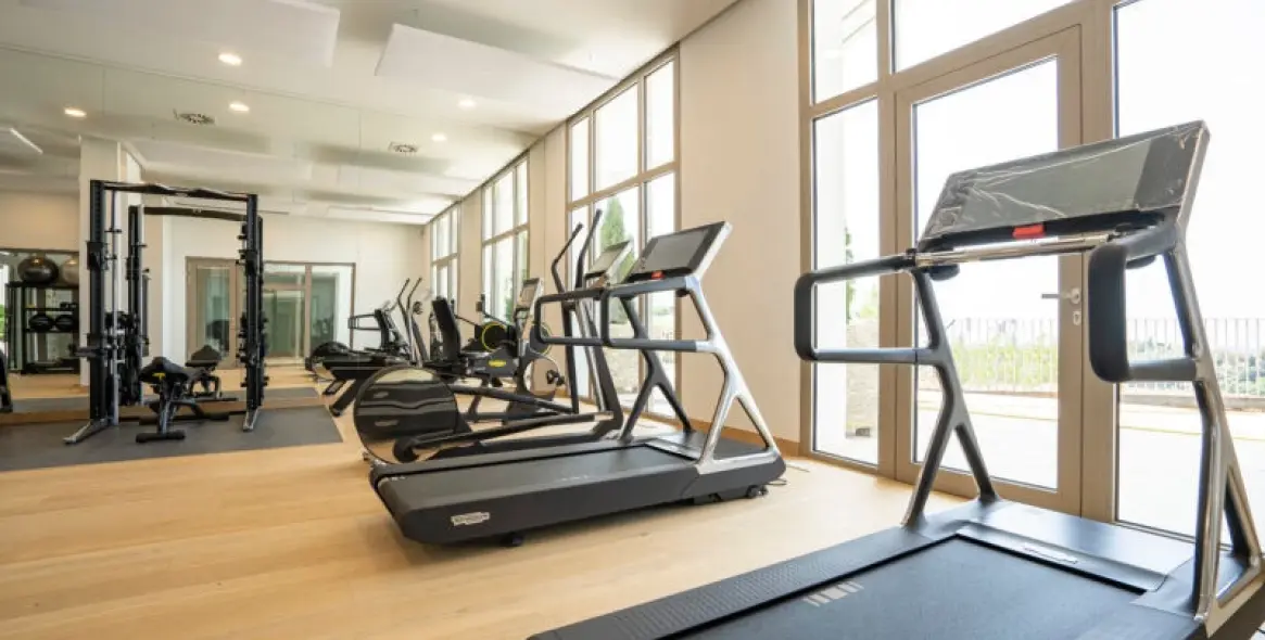 Short-term rent of ground floor apartment in Benahavís 26