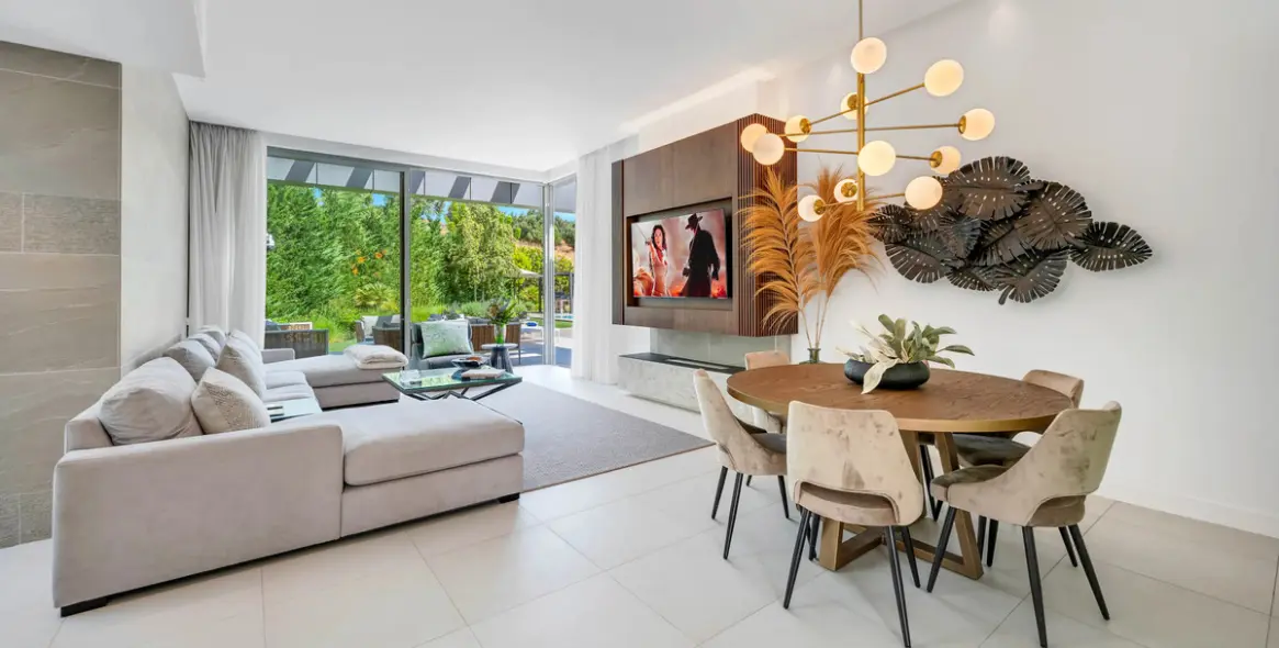 Продажа  отдельно стоящей виллы в El Paraiso 2