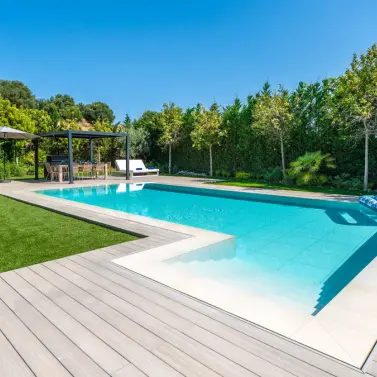 Продажа  отдельно стоящей виллы в El Paraiso