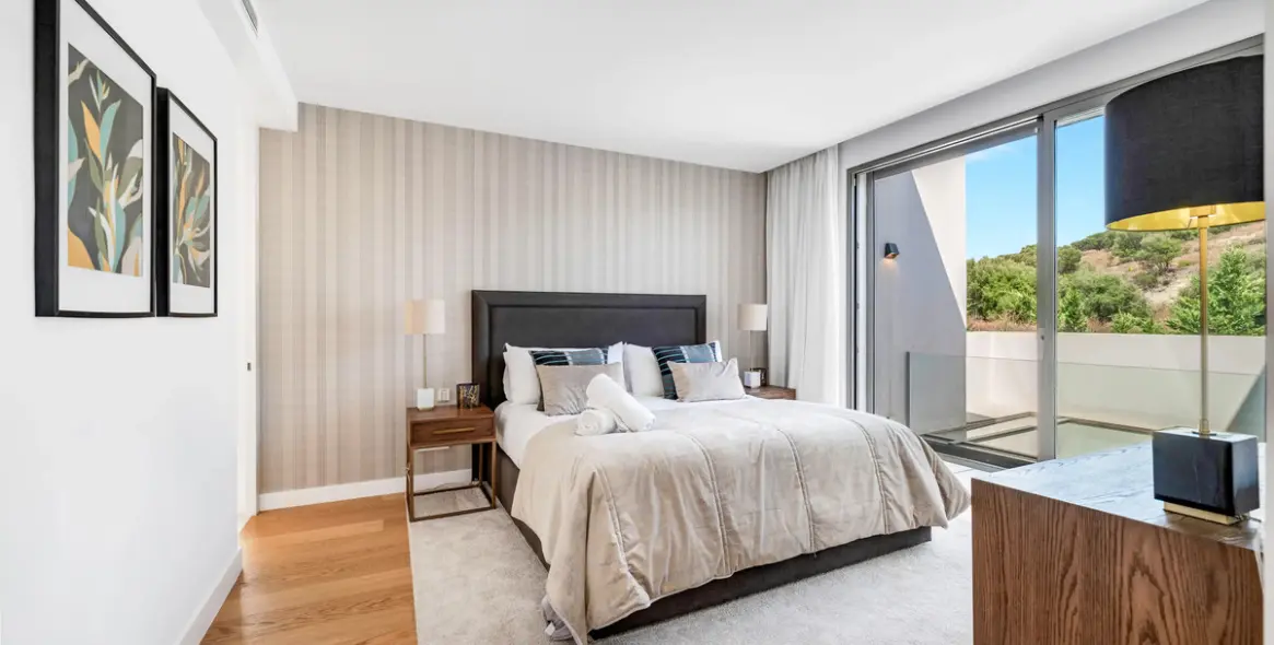 Продажа  отдельно стоящей виллы в El Paraiso 17