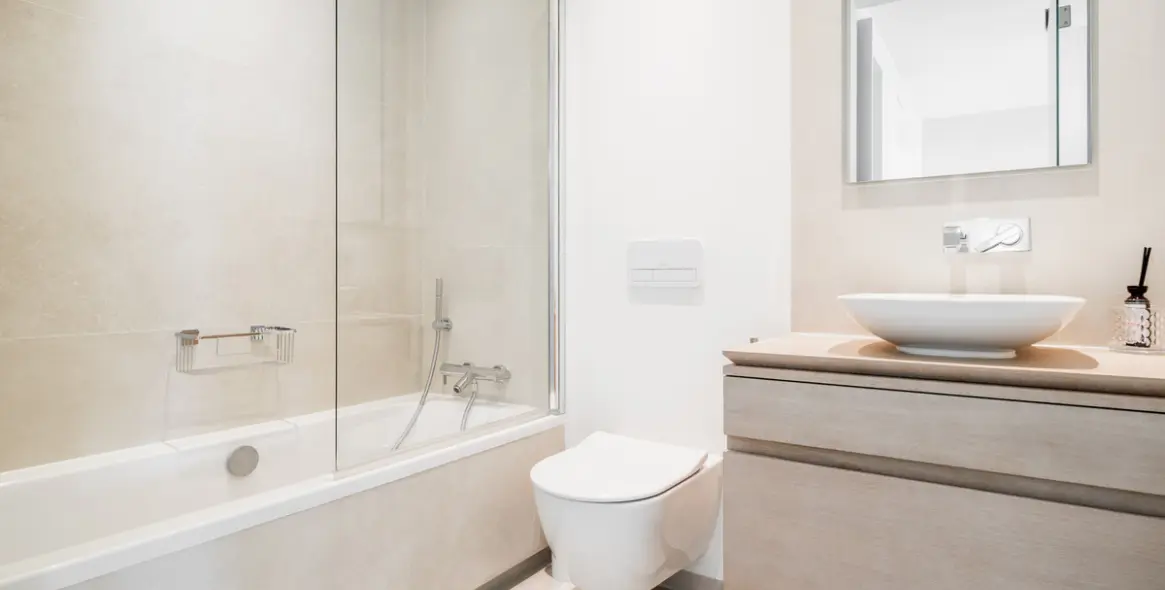 Sale of middle floor apartment in Aloha 13