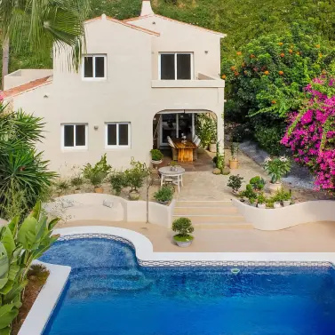 Краткосрочная аренда  отдельно стоящей виллы в Calahonda