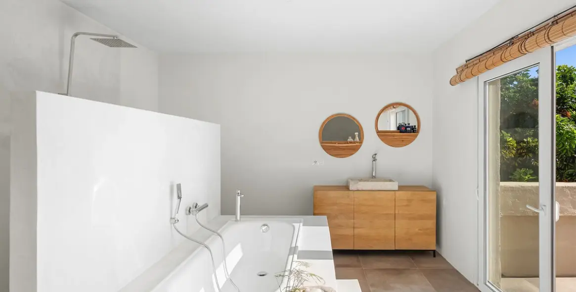 Краткосрочная аренда  отдельно стоящей виллы в Calahonda 5