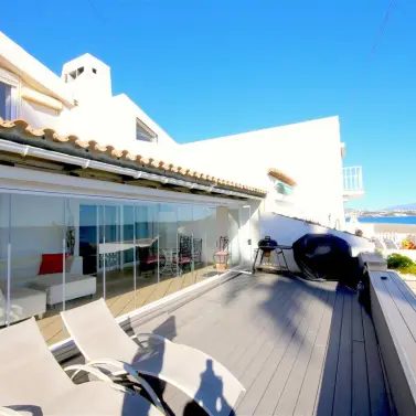 Short-term rent of semi-detached house in Estepona