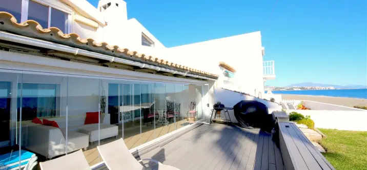 Short-term rent of semi-detached house in Estepona 2