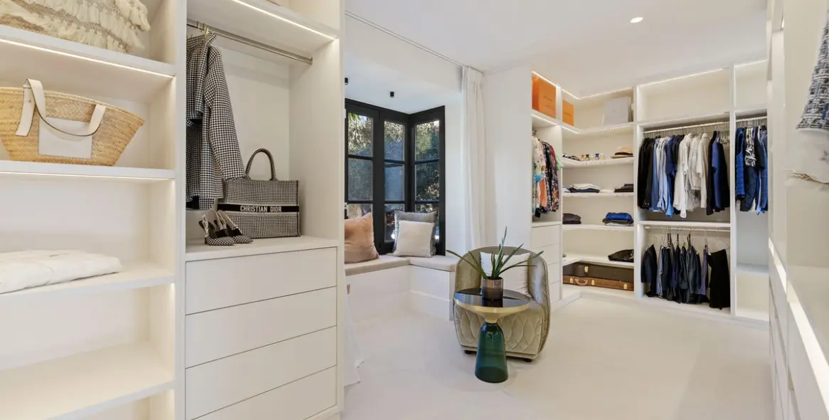 Продажа  отдельно стоящей виллы в Nueva Andalucía 12