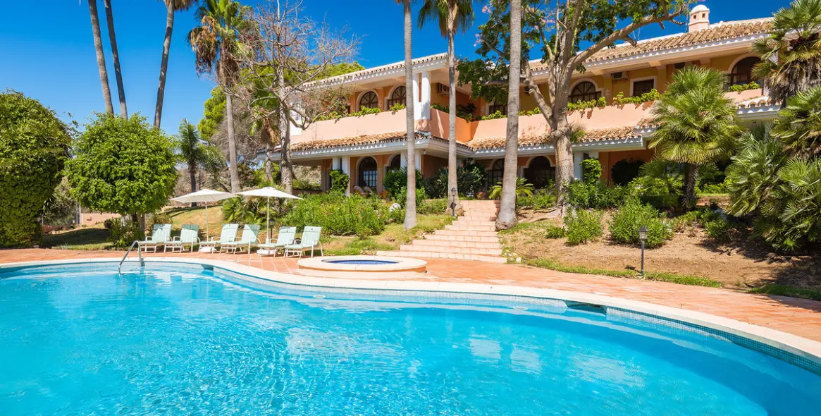 Продажа  отдельно стоящей виллы в The Golden Mile 6