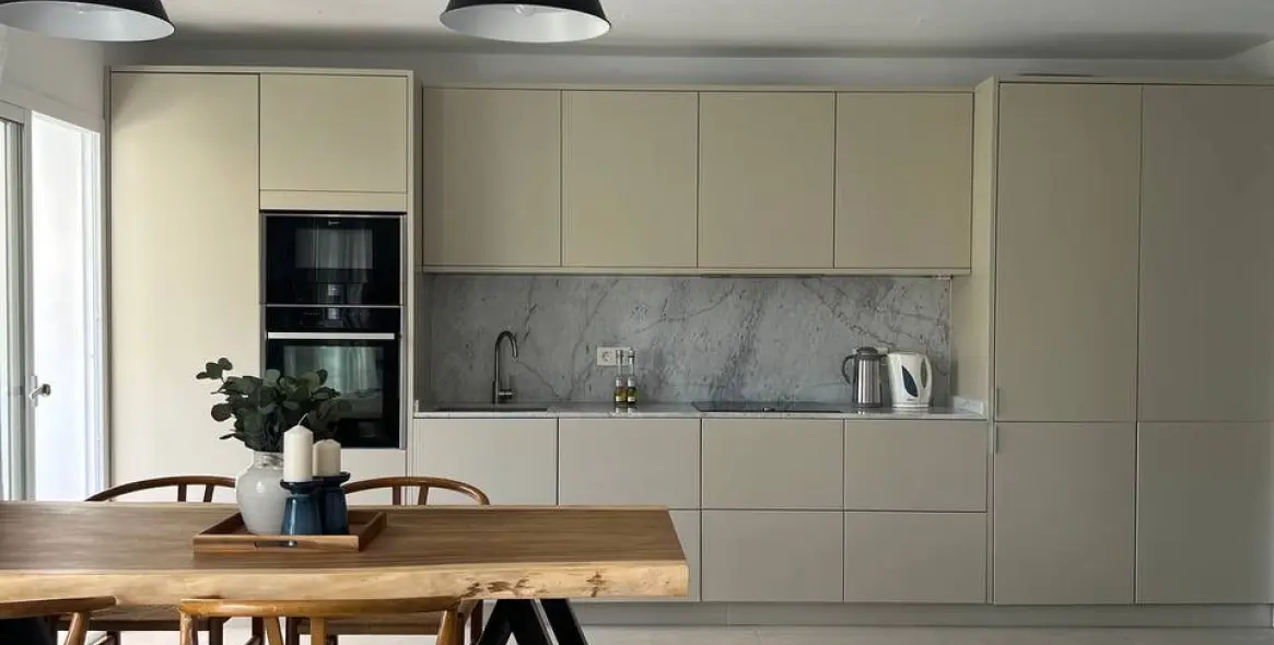 Long-term rent of middle floor apartment in La Quinta 5