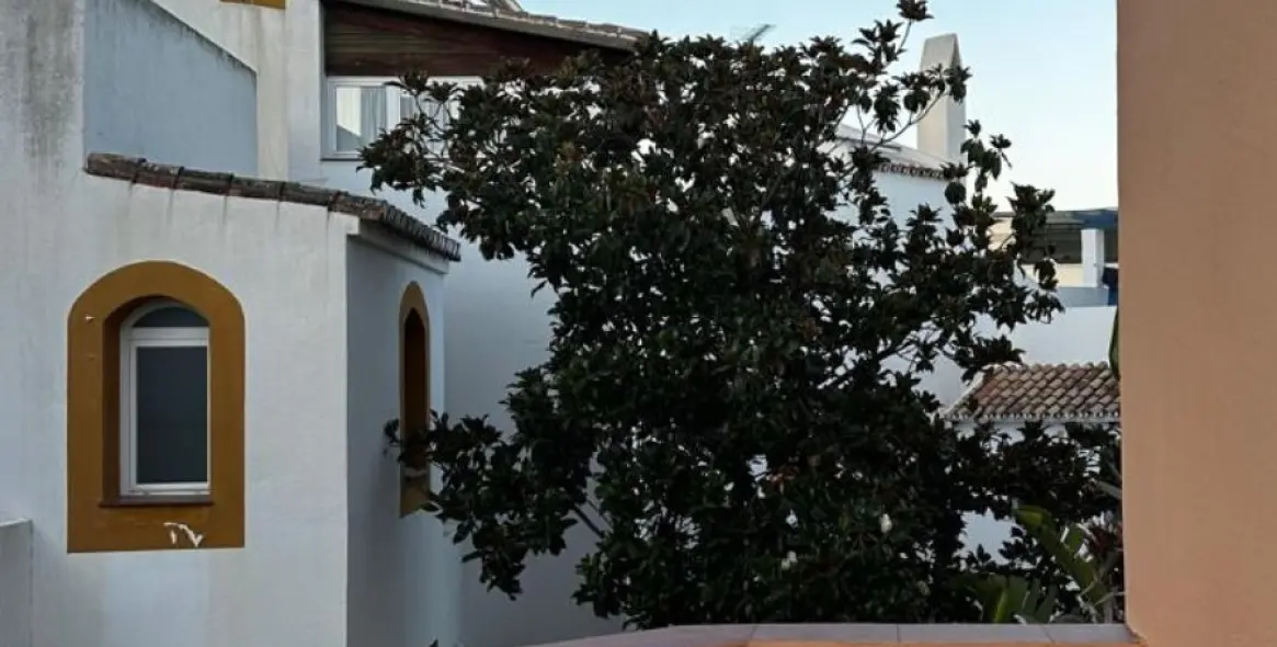 Long-term rent of townhouse in Marbella 3