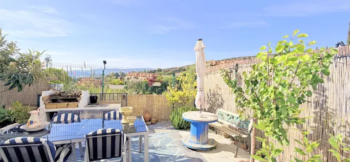 Venta de apartamento en planta baja en Casares Playa 1