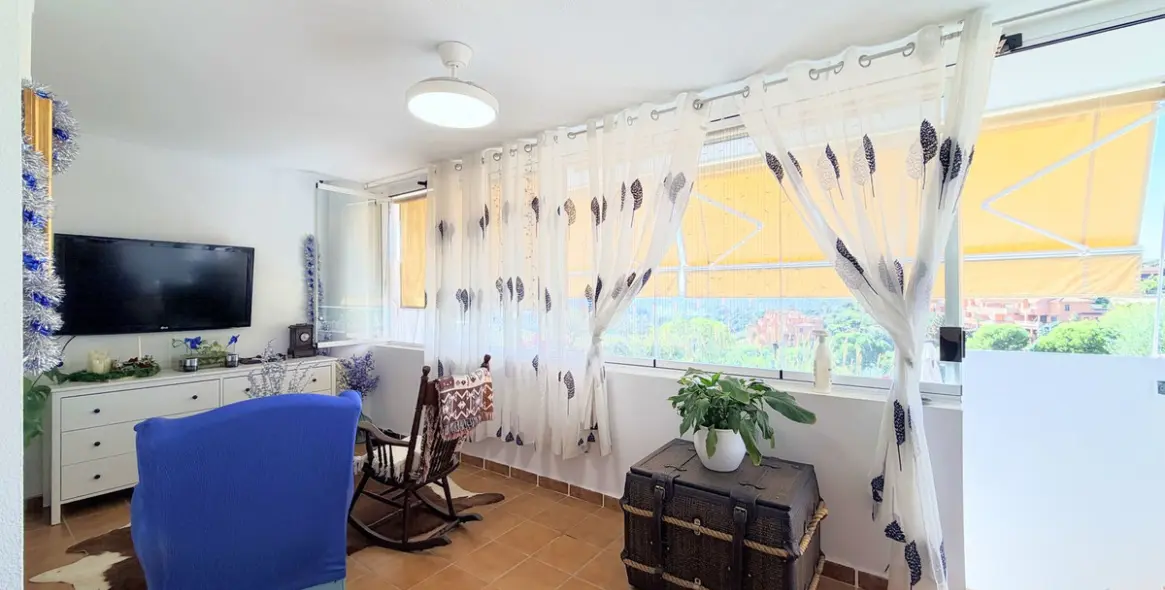 Продажа апартаментов на первом этаже в Casares Playa 4