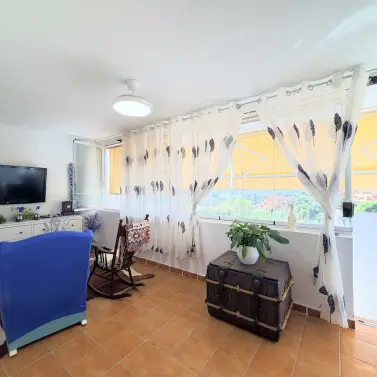 Venta de apartamento en planta baja en Casares Playa